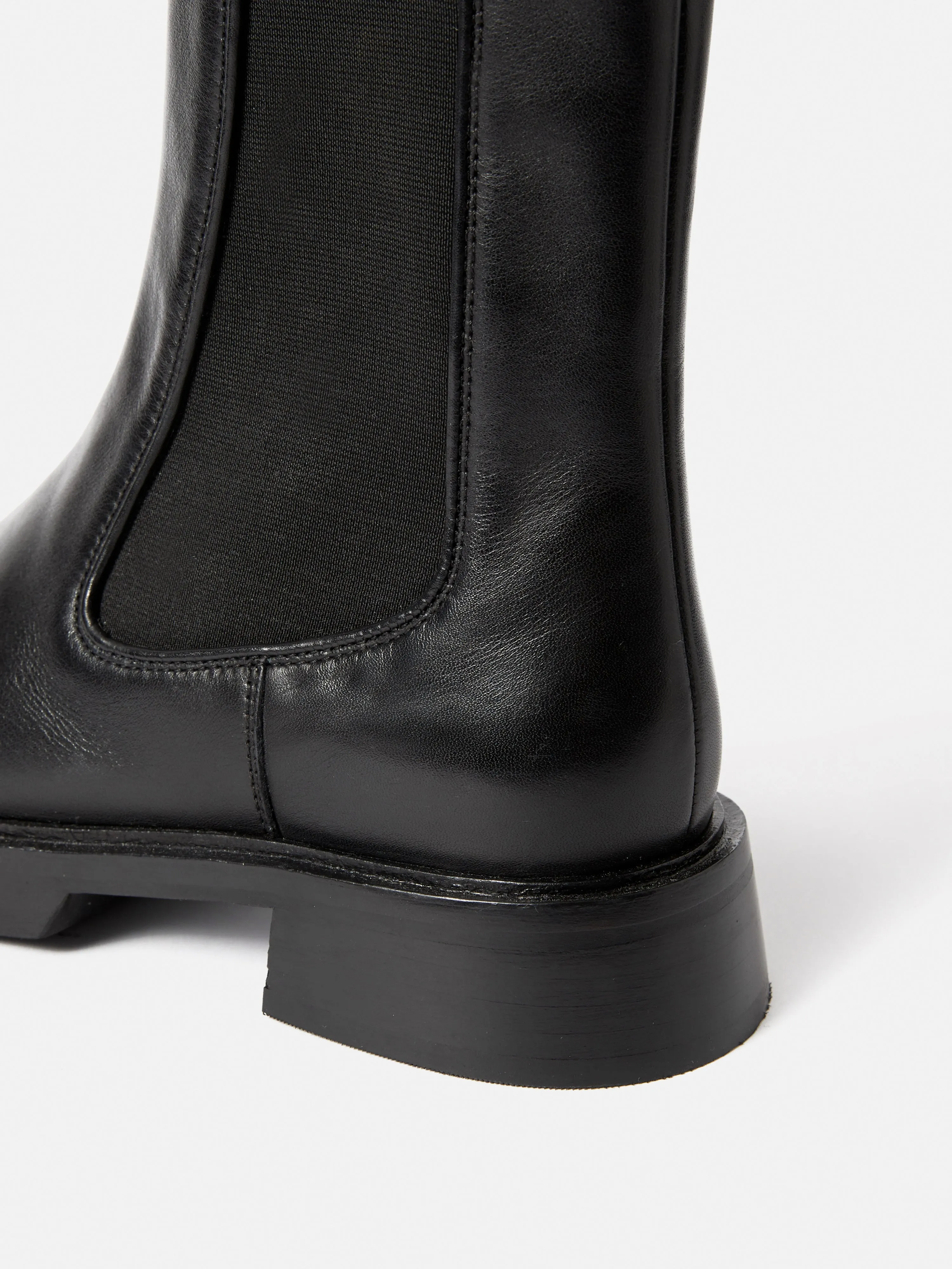 Chelsea Boot | Black