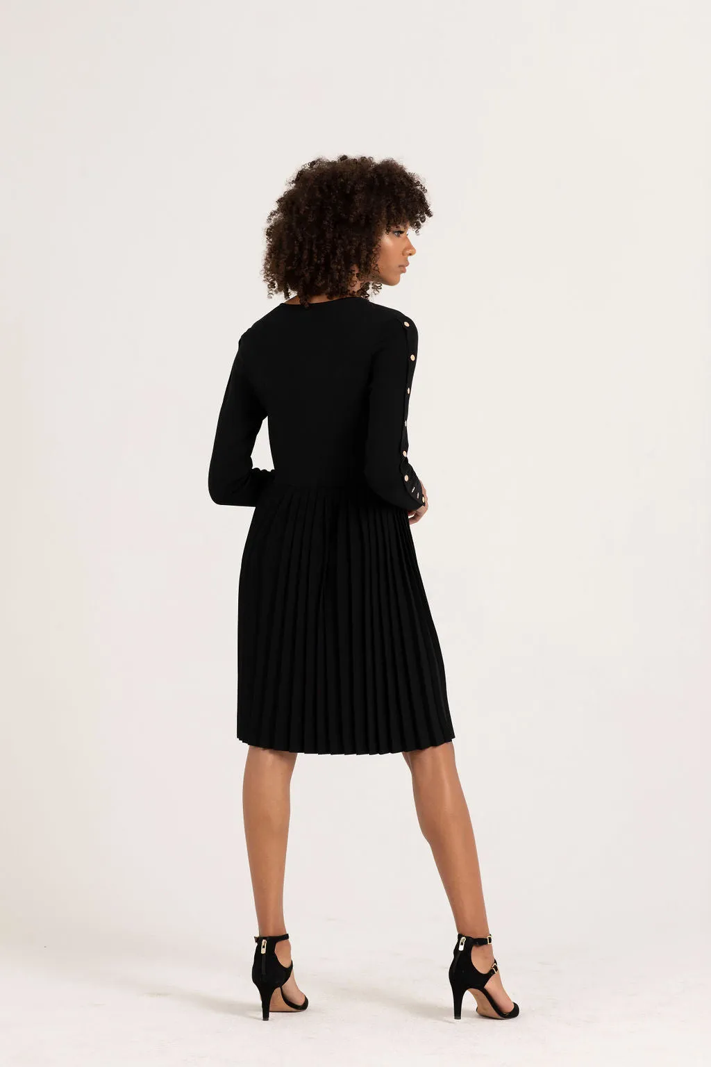 Sarah Gold Knit Dress Black