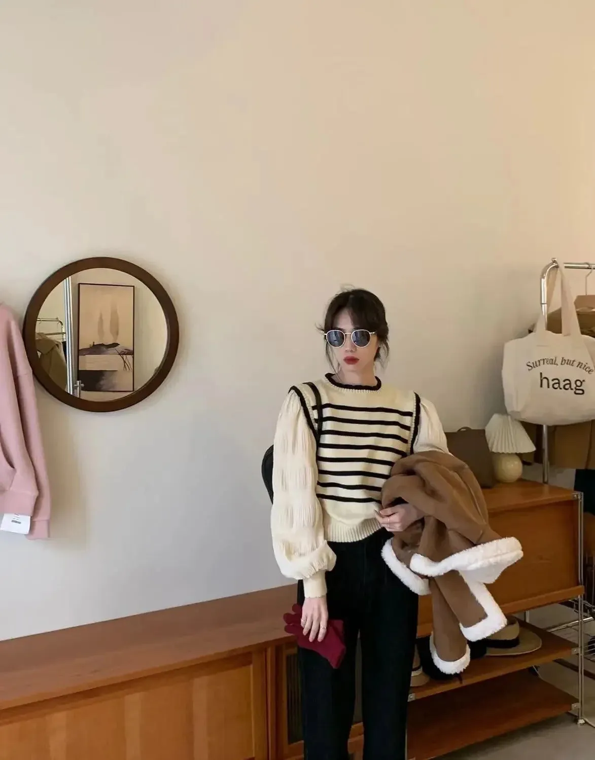 women Black and white striped fake two-piece knitted sweaters pring and autumn Korean soft glutinous pullover sweater female